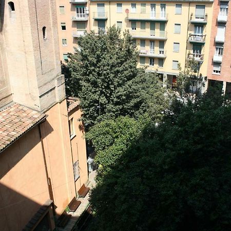 Appartamento 2 Torri Bologna Bagian luar foto